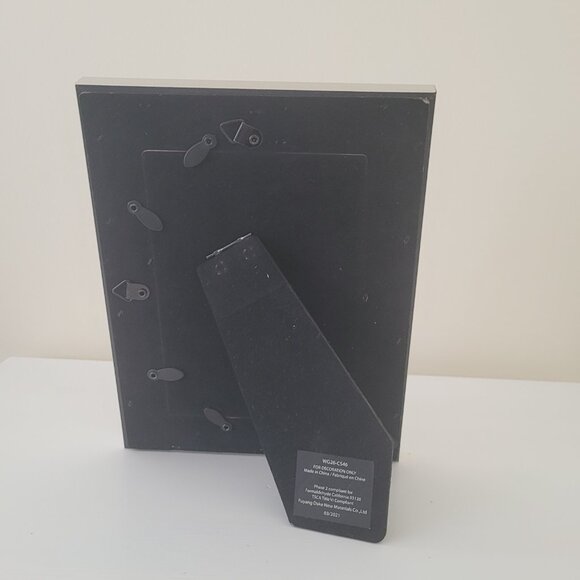 Isaac Jacobs Velvet Picture Frame with Metallic silver Double Border set of 2 - Picture 3 of 4